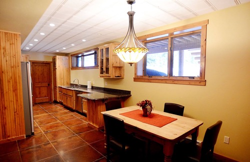 Whitefish Haus | Rustikalen Charme-Luxus pur, in der Nähe von Glacier Park & Golf, in Whitefish