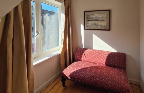 Grand Canal Dock Haus | Luxury Mews in the Heart of City Centre!