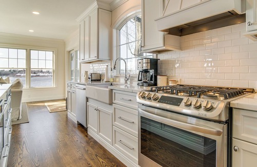 Wareham Haus | Luxury Oceanfront Home w/ Private Beach in Wareham