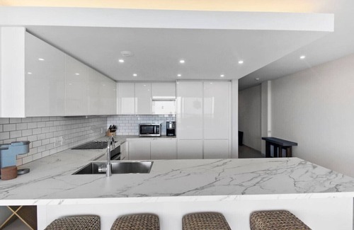 Oranjestad-West Wohnung | O Condo 22 by Bocobay | Stunning Eagle Beach Condo
