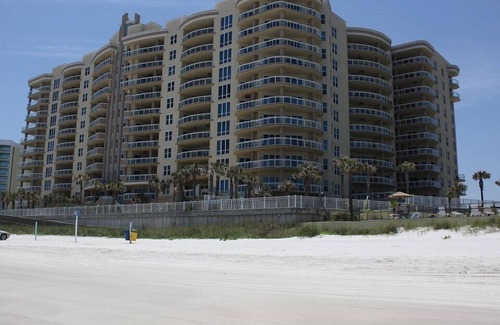 Daytona Beach Eigentumswohnung | Luxury Oceanfront Condo-Ozean Vistas Amazing views! BRAND NEW *** 5 STAR CONDO ***