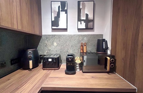 Penarth Wohnung | Luxury Penarth Loft - Near Cardiff; Great for Entertainment and Sporting Events