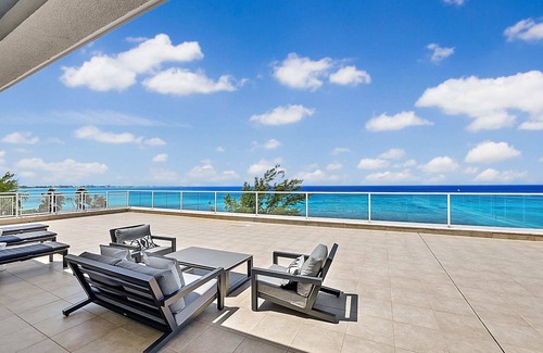 Seven Mile Beach Eigentumswohnung | Luxury Penthouse at Sea Breeze #9
