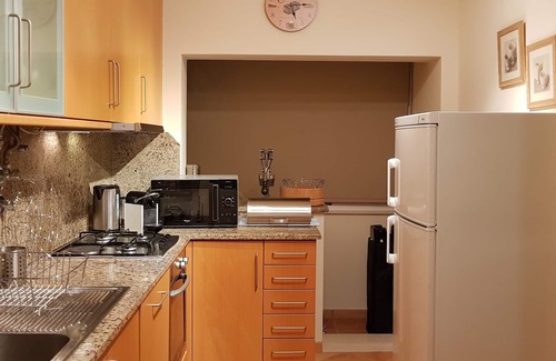 Vale do Garrao Wohnung | Luxus Raised Ground Flr. Apartment, 1 km zu atemberaubenden Stränden von Vale do Lobo Wi-Fi