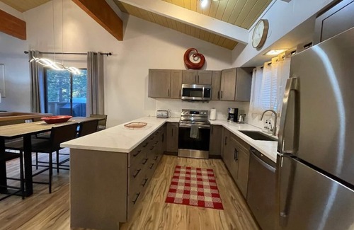 Incline Village Eigentumswohnung | Luxury, remodeled Condo - Close to the Lake and Diamond Peak