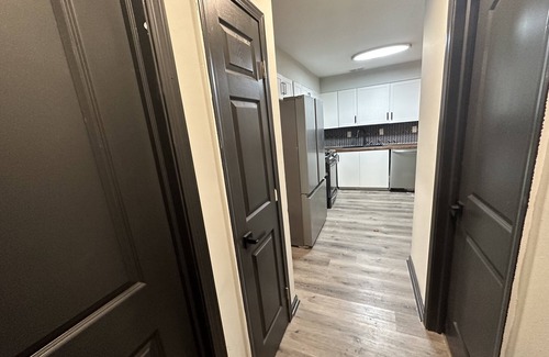 Church Street Haus | LuXuRy Retreat 4 beds mins From downtown&Airport