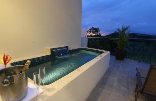 Jaco Wohnung | Luxury SKY PENTHOUSES 3-6BR Condo-Hotel at Oceano Jaco