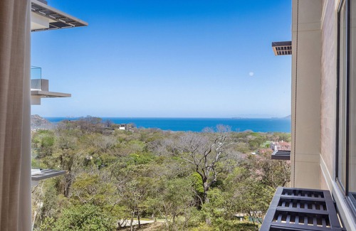 Playa Conchal Wohnung | Luxury Solaris Condo with Ocean Views