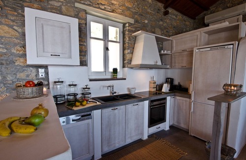 Xanthi Region Villa | Luxusvilla aus Stein mit Pool und spektakulärem Meerblick