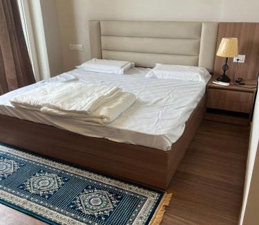 Greater Noida Wohnung | Luxury Studio ITC