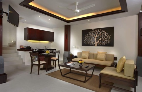 By Pass Ngurah Rai Villa | Luxuriöse tropische Villa in Nusa Dua, nur 15 Autominuten von Jimbaran Bali entfernt