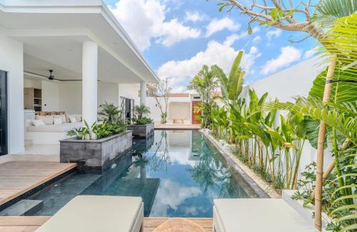 Padonan Villa | Luxury Villa 2br In Padonan Canggu