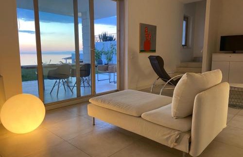 Cucco-Riviere Villa | Luxury Villa Cirella happy island