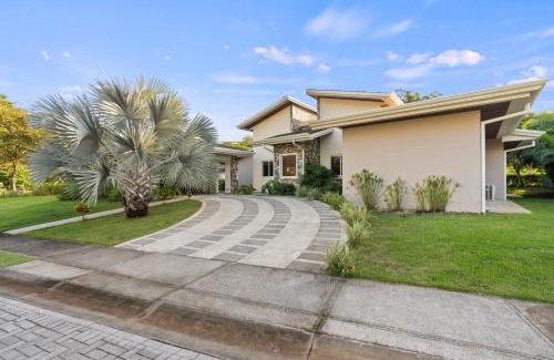 Playa Conchal Haus | Luxury Villa in Reserva Conchal Golf & Beach
