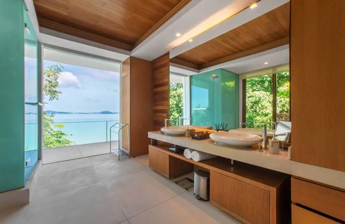 Talat Nuea Villa | Luxury Villa Skyfall Phuket Ocean View