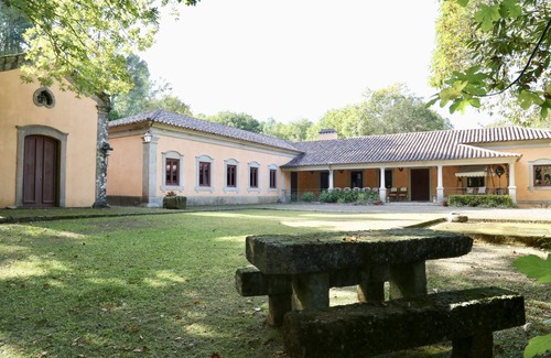 Ponte de Lima Villa | Luxusvilla mit privatem Pool, umgeben von wunderschönen Gärten