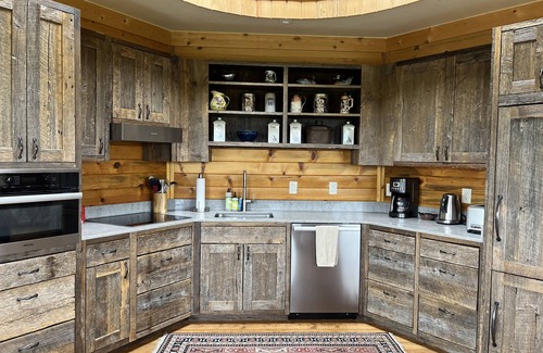 Somers Haus | Luxus-Jurte grenzt an den Flathead Lake