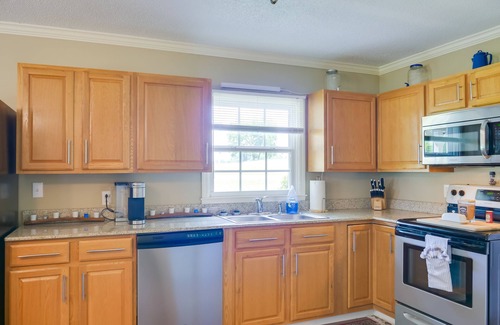 Lynchburg Haus | Lynchburg Home w/Patio - 2 Mi to Tims Ford Lake!