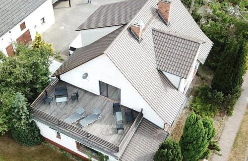 Monkebude Wohnung | Mönkebude Coastal Garden Stay