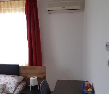 Debrecen Haus | M47 Vendégház-Airport