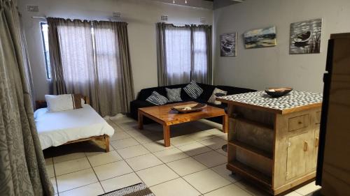 Mbazwana Kabine | Ma's Cottage