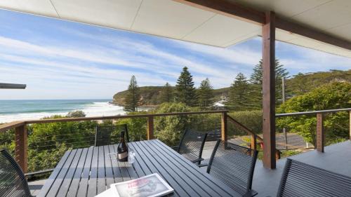 Macmasters Beach Haus | Macmasters Coastal Retreat - Heated Pool