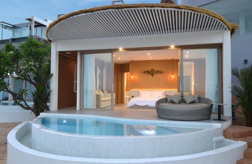 Koh Lan Haus | Madusea Grand Villa มาดูซี แกรนด์ วิลล่า