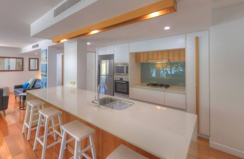 Horseshoe Bay Wohnung | Maggies Beachfront Apt. 10