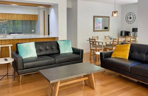 Horseshoe Bay Wohnung | Maggies Beachfront Apt. 9