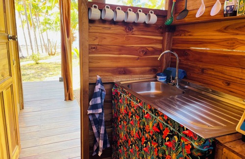 Rio Seco Kabine | Magic place with ocean view & direct beach access - A wood house in paradise
