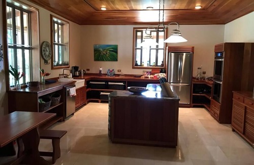 Middlesex Haus | Magischer Hügel im südlichen Belize