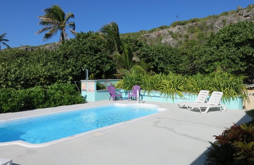 East End Haus | Magisches Haus am Meer mit Pool - 2 Schlafzimmer, 2. 5 Bäder, 6-8 Personen, gebaut 2017