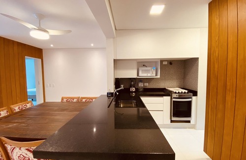 Sao Sebastiao Wohnung | Magical View at Camburyzinho Beach