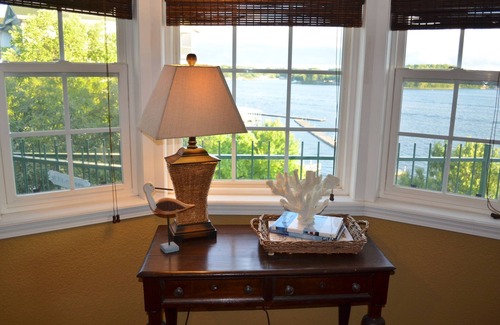 Lakeland Eigentumswohnung | Magnificent 7 Mile Auf dem Hauptkanal! Lake Of The Ozarks