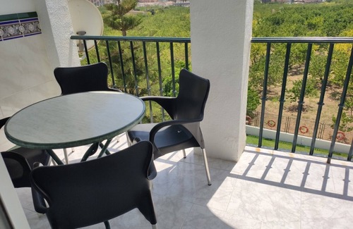 Almunecar Wohnung | Herrliche Wohnung mit Swimmingpools, Terrasse und Blick auf das Meer und die Vega, Wifi-Sate