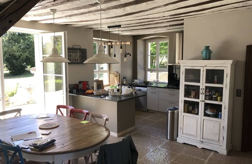 Authume Haus | Magnificent family property with swimming pool in Burgundy Franche-Comté