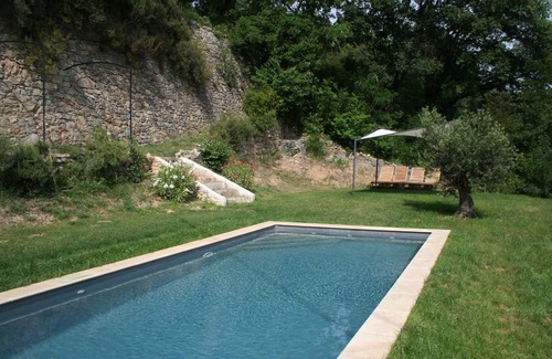 Barjols Haus | Wunderschönes Familienhotel mit Pool und privatem Zugang zu einem Fluss