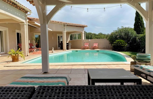 La Roquebrussanne Villa | Magnificent villa in Provence verte with swimming pool