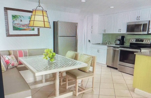 Old Town Resort | Magnificent views of the Gulf, Sunset Harbor is the ultimate island retreat.