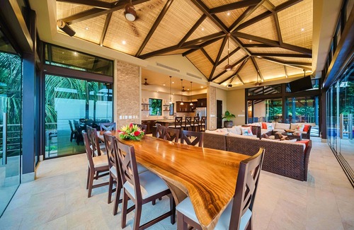 Manuel Antonio Villa | BEST OCEAN VIEWS in Manuel Antonio, ideal für MULTI-FAMILIEN & Yoga-RETREATS