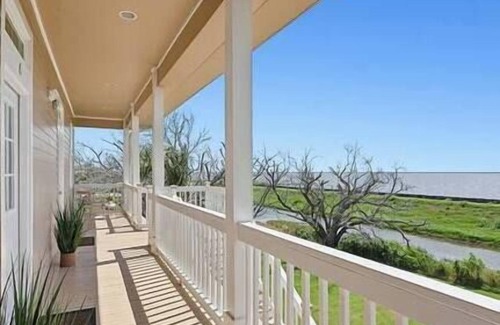 Lafitte Bed & Breakfast | Magnolia Cottage R6