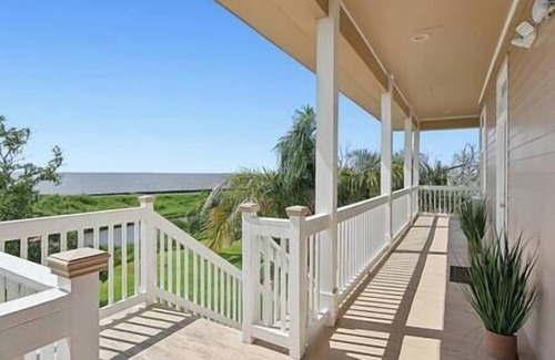 Lafitte Bed & Breakfast | Magnolia Cottage R6