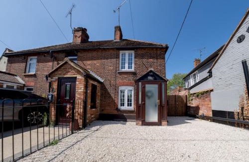 Great Leighs Haus | Magnolia Cottage your cosy Getaway Pass the Keys