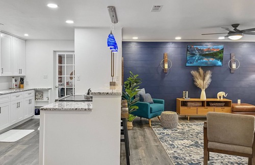 Springfield Haus | Magnolia House: Style and Comfort close to everything in Springfield