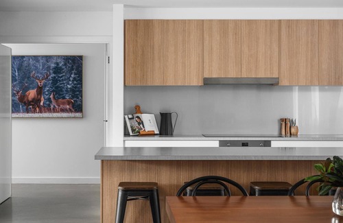 Porepunkah Haus | Magnolia on Monash - This unique modern home offers the perfect space for your holiday experience. Fit for families or groups of friends wanting to bask in all that the property and our region has to offer.