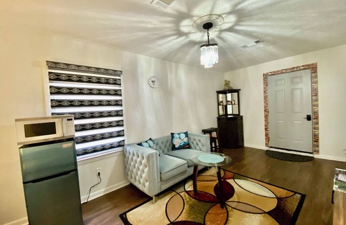 Tougaloo Haus | Magnolia Suite Vacation Home -Private Entry, Old Canton N. Jackson