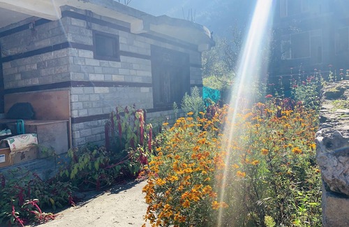New Manali Hütte | MahaaDev Cottage, Mansari | Gastfamilie | Hostel | Räume
