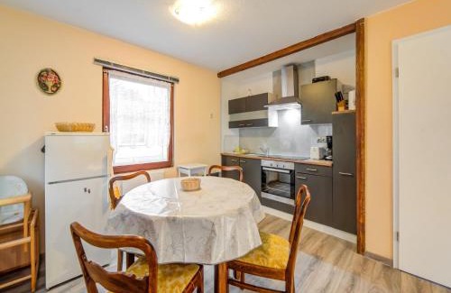 Mahlow Haus | Mahlow Garden Retreat