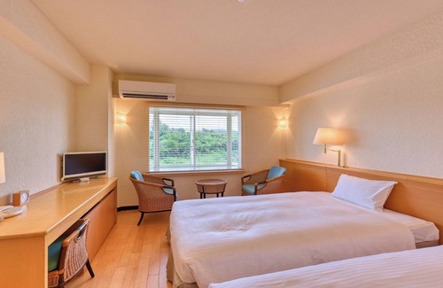 Taketomi-jima Taketomi-cho Hotel | Main building nonsmoking Standard room shower / Ishigaki Okinawa