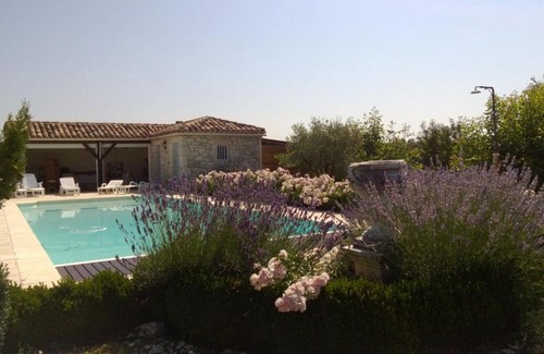 Touffailles Haus | Maison d'hôte Lapiade